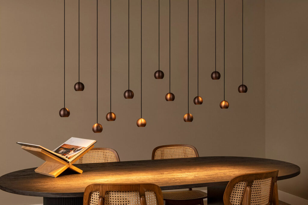 montana-hanglamp-13-lichts-LED-roestbruin-ovaal-lampencompleet5